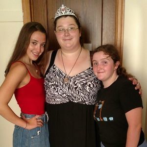 Meet your Posher, Linda